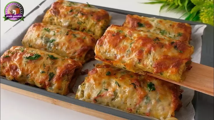 خوراک سیب‌زمینی خانگی با تخم‌مرغ و پیاز